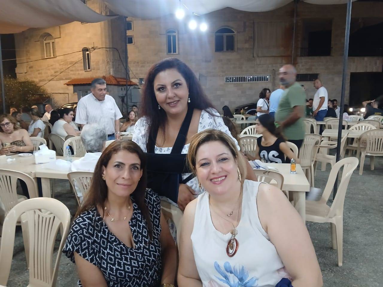 في عيد انتقال السيدة العذراء: مزرعة الضهر تفتح قلبها للعيد: إيمانٌ يجمع الأهالي والقرى المجاورة