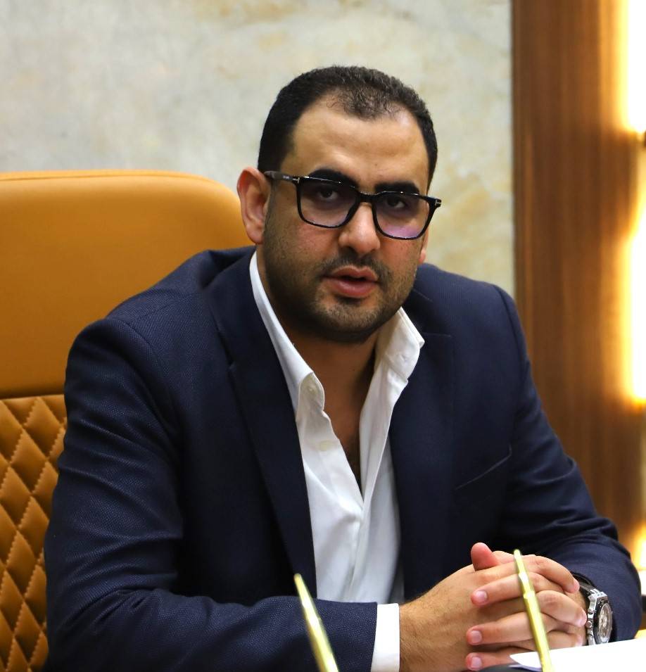 عبد الحكيم السيد: توجيهات فخامة الرئيس بالرقابة على تنفيذ المشروعات يعيد ضبط بوصلة السوق العقارية